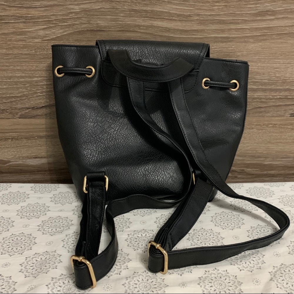 Loume Mini Backpack - Picture 2 of 4